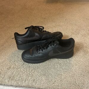 Nike women's Black Sneakers